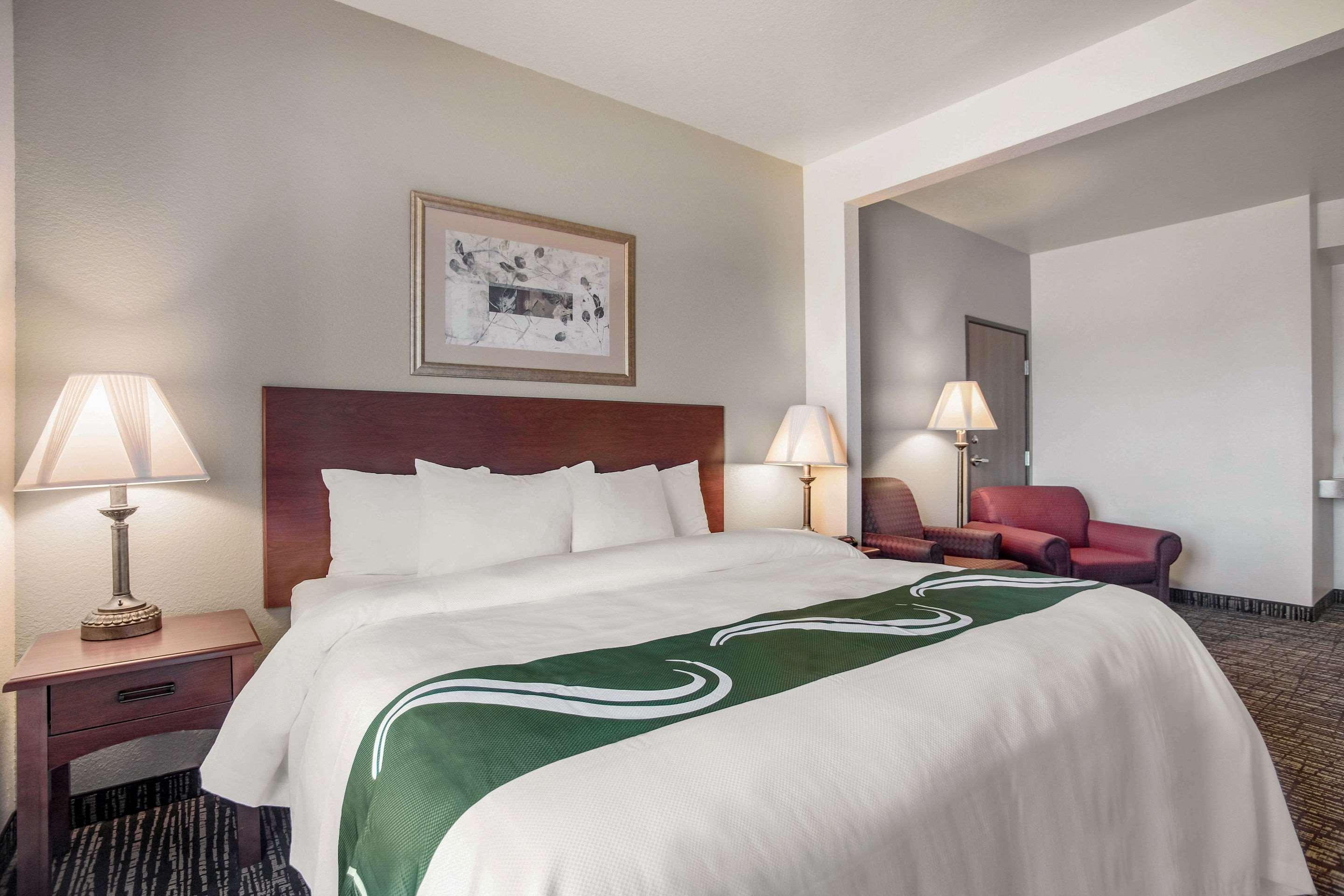 Quality Inn Parsons North Eksteriør billede